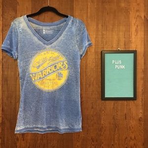 Golden State Warriors Distressed T-shirt Medium